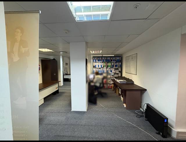 105M² OFFICE TO LET IN CLAREMONT